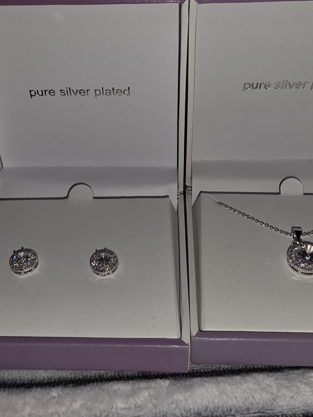 Round Cubic Zirconia Necklace and Stud Earrings Set - Silver